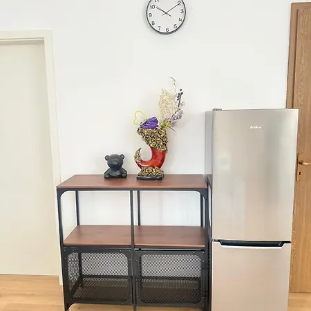 & Monteurwohnungen 2 Apartment