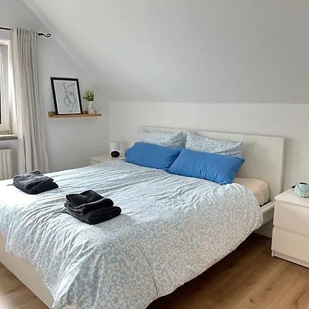 & Monteurwohnungen 2 *