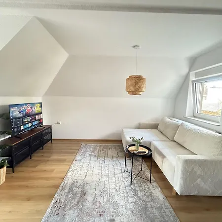 & Monteurwohnungen 2