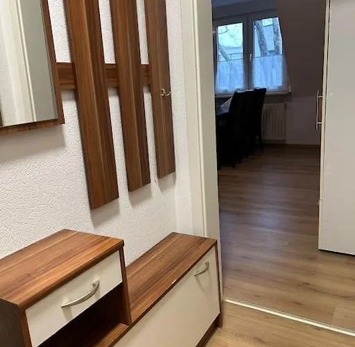 & Monteurwohnungen 2 *