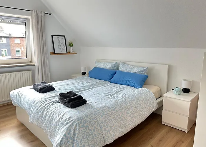 & Monteurwohnungen 2 *